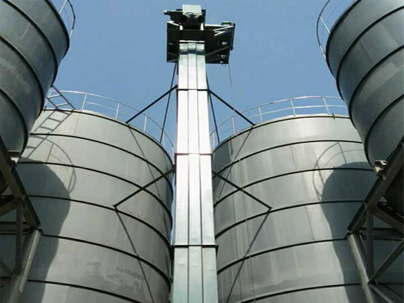 NE板鏈?zhǔn)教嵘龣C(jī)