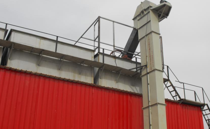 影響斗式提升機(jī)裝填系數(shù)的因素