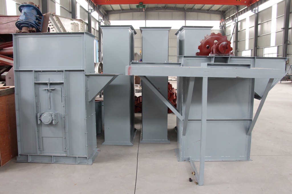 斗式提升機(jī)提升產(chǎn)量相關(guān)的因素有哪些 